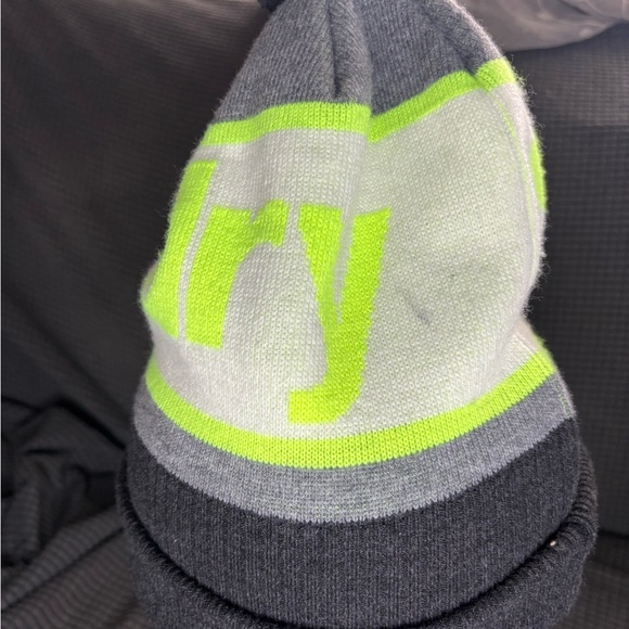 Superdry Charcoal and Neon Yellow Beanie - Picture 2 of 3